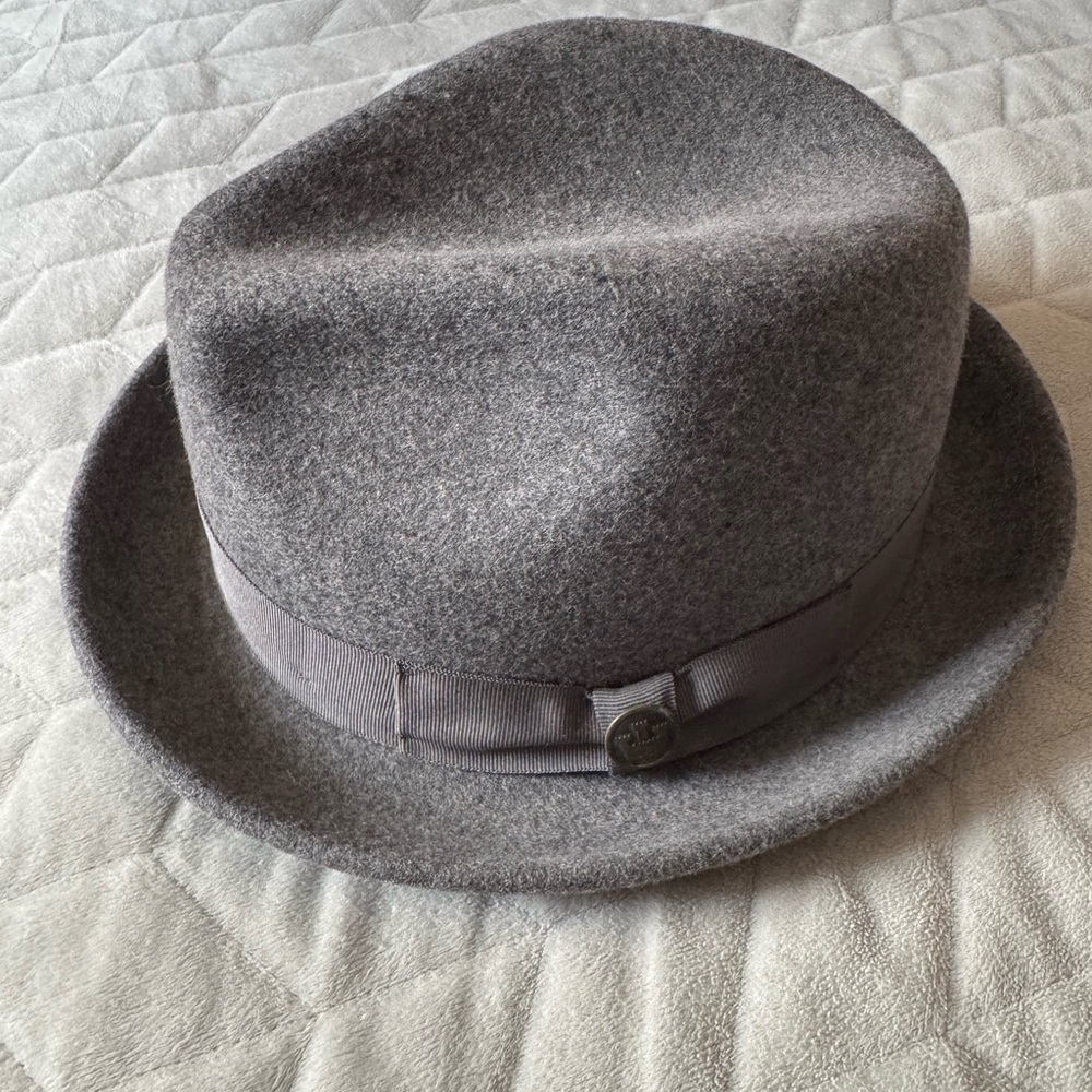 Goorin Bros Gray Fedora with Patterned Lining